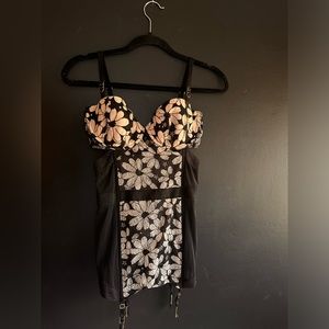 Victoria Secret corset 36D